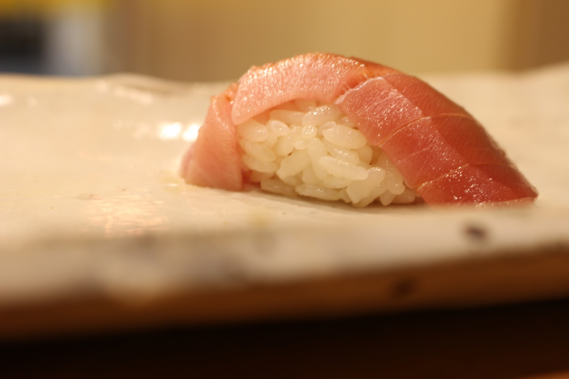 大トロは中トロと何が違う?マグロの部位の箇所やおすすめのレシピをご紹介 | 釣りラボマガジン